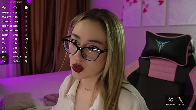 Fiona-Love online show from 02/21/26, 05:26