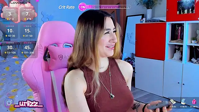 Snapshot of Fiona-Love chatting on 02/11/25, 12:04 Fiona-Love online show from 02/11/25, 12:04