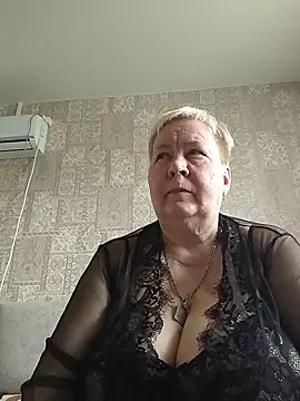 EffectFiona online show from 05/08/26, 11:47