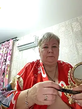 EffectFiona online show from 11/07/25, 10:57