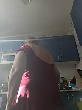 Snapshot of EffectFiona chatting on 02/11/26, 07:30 EffectFiona online show from 02/11/26, 07:30