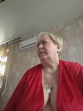 EffectFiona online show from 04/12/26, 12:41