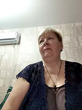 Snapshot of EffectFiona chatting on 02/27/26, 01:06 EffectFiona online show from 02/27/26, 01:06