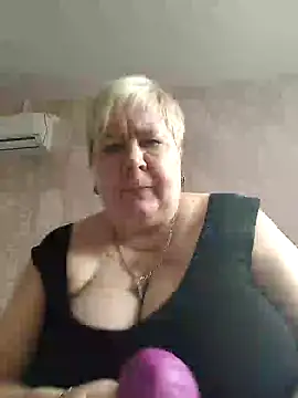 Snapshot of EffectFiona chatting on 02/26/25, 05:03 EffectFiona online show from 02/26/25, 05:03