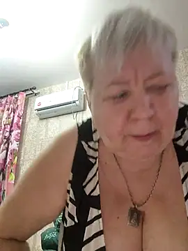 EffectFiona online show from 11/07/25, 03:11