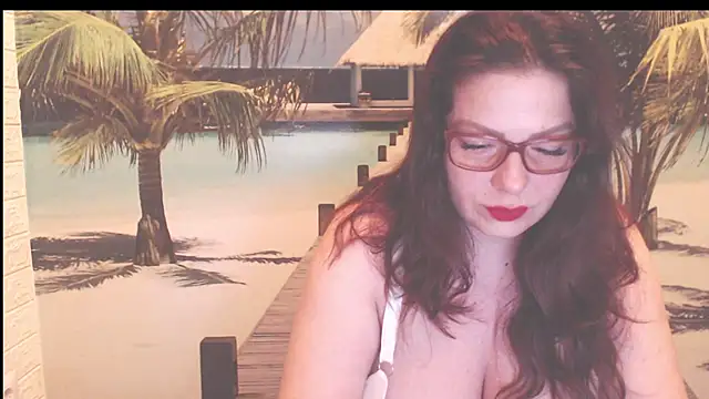 Queen  Natasha online show from 04/17/26, 09:06