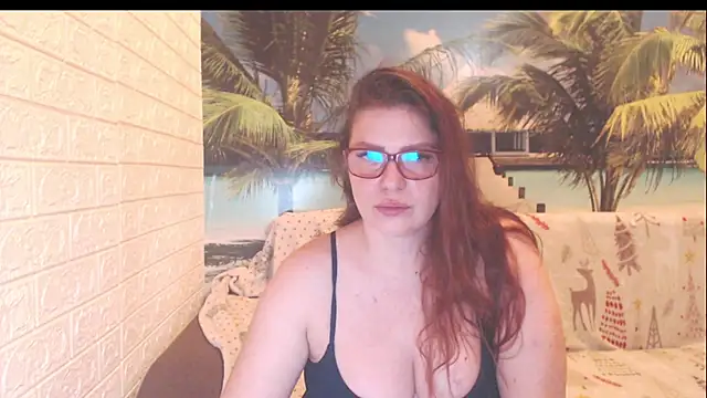 Queen  Natasha online show from 11/05/25, 10:24