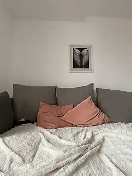 MaviePearl online show from 03/23/26, 08:03