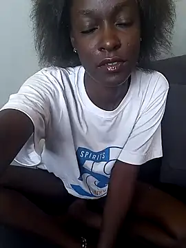 Snapshot of Prettybecs chatting on 12/04/24, 04:48 Prettybecs online show from 12/04/24, 04:48