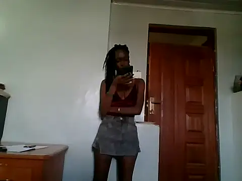 Snapshot of Prettybecs chatting on 10/10/25, 07:31 Prettybecs online show from 10/10/25, 07:31