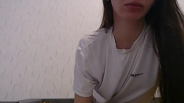 HoneyWiles online show from 01/11/26, 02:13