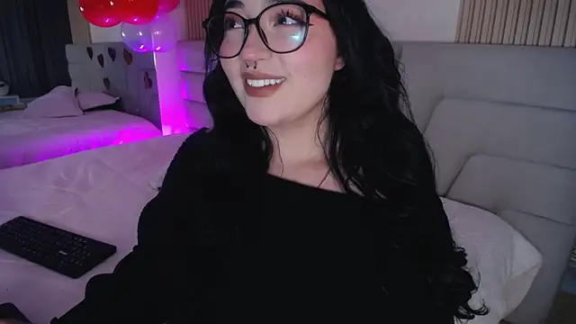 Miss Loise online show from 02/18/26, 04:43