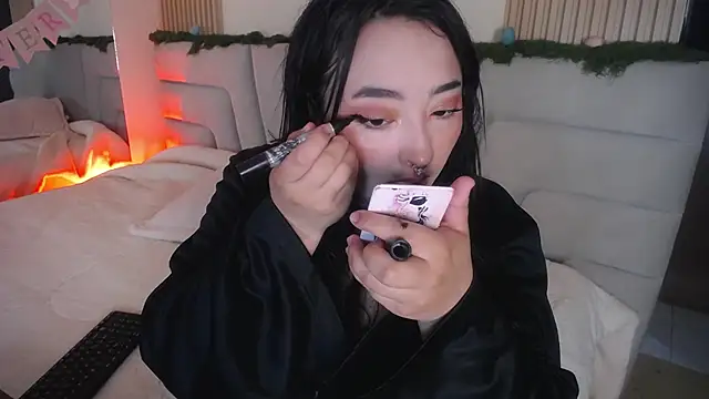 Miss Loise online show from 04/05/26, 03:35