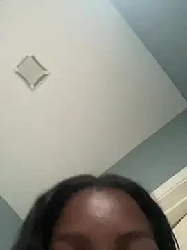 Snapshot of wishwashhy22 chatting on 02/04/25, 04:15 wishwashhy22 online show from 02/04/25, 04:15