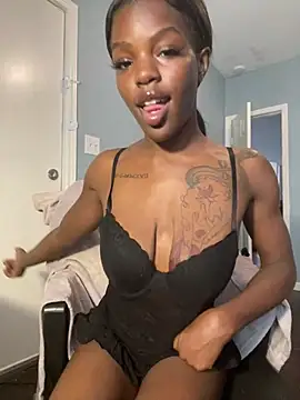 Snapshot of wishwashhy22 chatting on 12/18/24, 08:03 wishwashhy22 online show from 12/18/24, 08:03