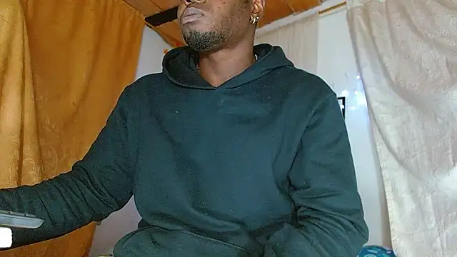 angel bonbom online show from 11/19/25, 05:07