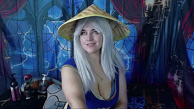 Snapshot of cristina_blu21 chatting on 06/26/26, 04:57 cristina blu21 online show from 06/26/26, 04:57