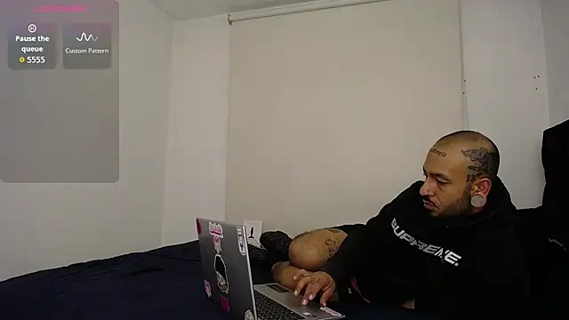 nika 1312 online show from 04/12/26, 07:11