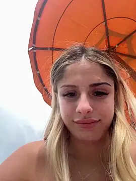 BritneyDimond online show from 12/30/24, 01:47