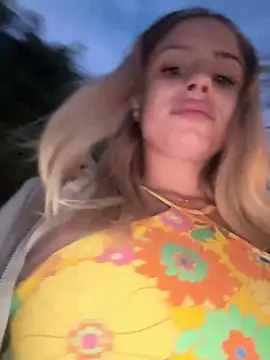 BritneyDimond online show from 12/10/24, 06:38