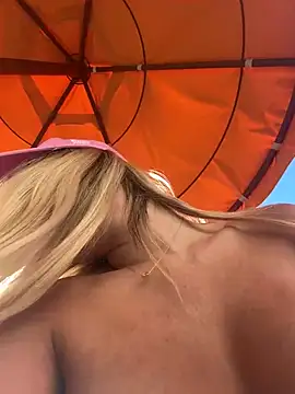 BritneyDimond online show from 12/30/24, 04:51