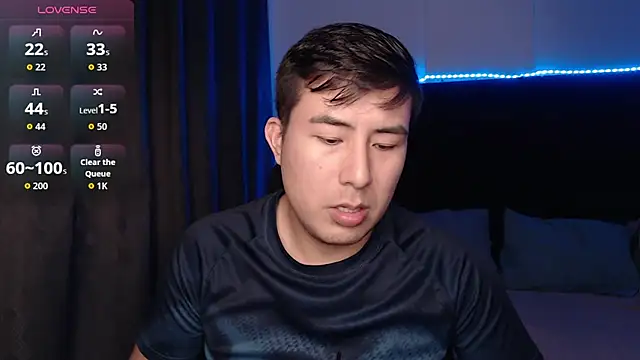 andrewmhilton  online show from 04/04/26, 06:31