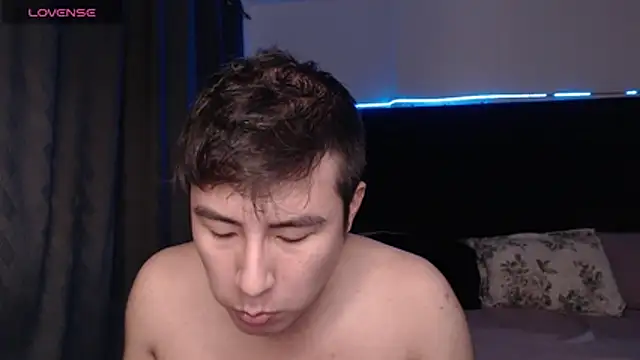 andrewmhilton  online show from 11/14/25, 06:28