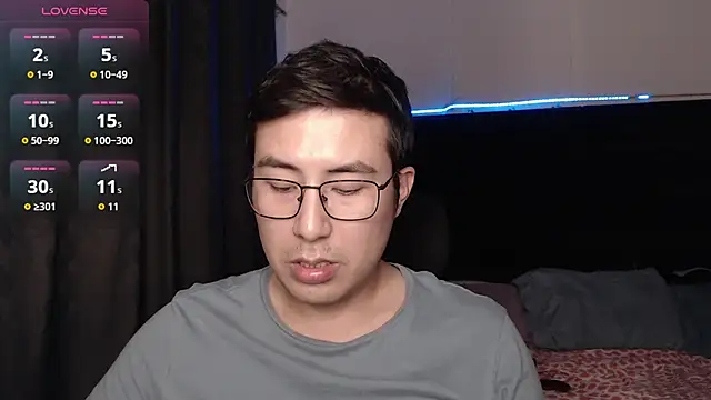 andrewmhilton  online show from 01/19/26, 06:39