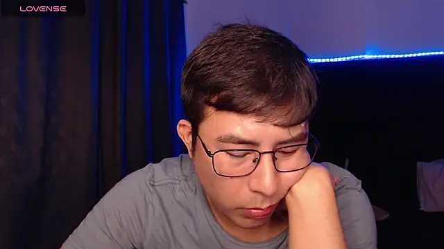 andrewmhilton  online show from 02/21/26, 06:48