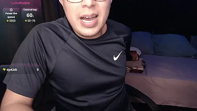 andrewmhilton  online show from 04/10/26, 06:42