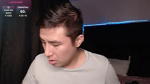 andrewmhilton  online show from 02/14/26, 06:46