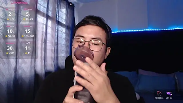 andrewmhilton  online show from 03/19/26, 04:40