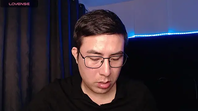 andrewmhilton  online show from 02/19/26, 05:26