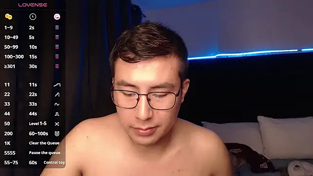 andrewmhilton  online show from 10/23/25, 06:12