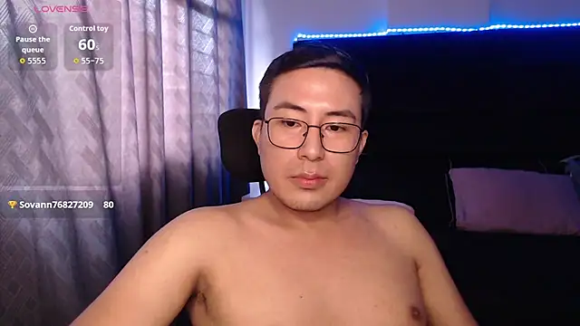 andrewmhilton  online show from 03/31/26, 06:32