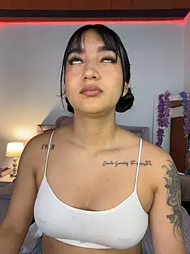  Tammyy online show from 11/04/25, 01:37