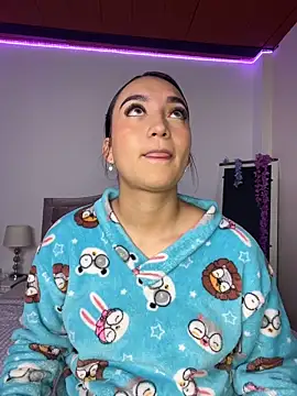  Tammyy online show from 10/31/25, 12:35