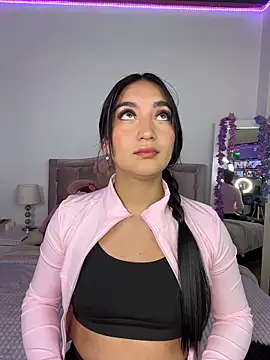  Tammyy online show from 10/30/25, 04:48