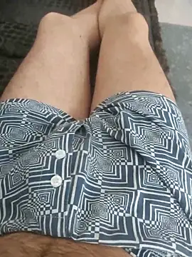 maxxx20202020 online show from 10/21/25, 06:46