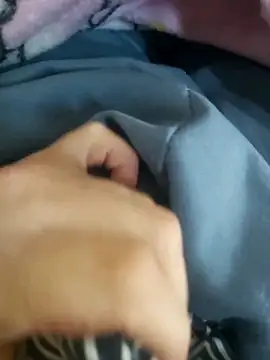 maxxx20202020 online show from 12/17/25, 09:58