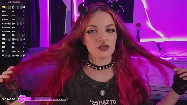 BratzieDarsie online show from 03/25/26, 01:32