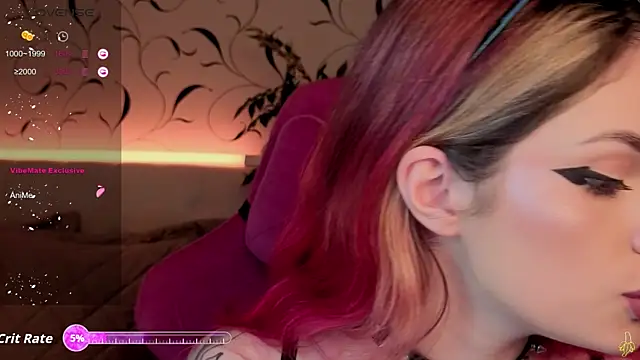 BratzieDarsie online show from 12/01/25, 10:49