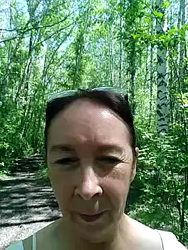 Snapshot of Celine_Faer1 chatting on 06/04/26, 06:18 Celine Faer1 online show from 06/04/26, 06:18