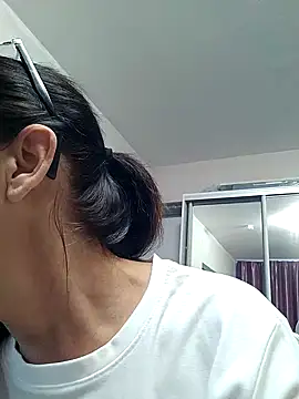 Snapshot of Celine_Faer1 chatting on 07/02/26, 03:23 Celine Faer1 online show from 07/02/26, 03:23