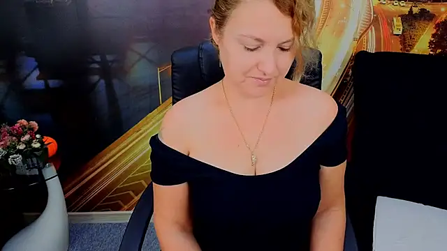 EmmaxPark online show from 12/03/25, 06:47