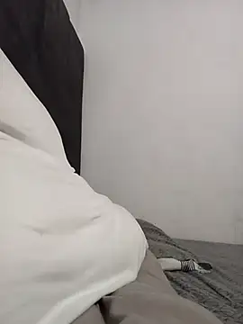 BLACK BOTTOM03 online show from 01/13/26, 04:16