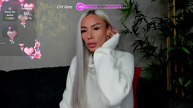 Snapshot of Bailey_Rush chatting on 02/24/25, 10:04 Bailey Rush online show from 02/24/25, 10:04