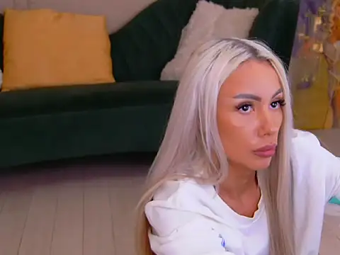 Bailey Rush online show from 03/11/26, 03:17