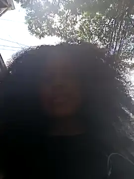 ElizabethBell  online show from 04/13/26, 05:39