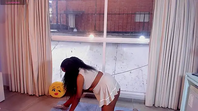 ElizabethBell  online show from 02/01/26, 10:08